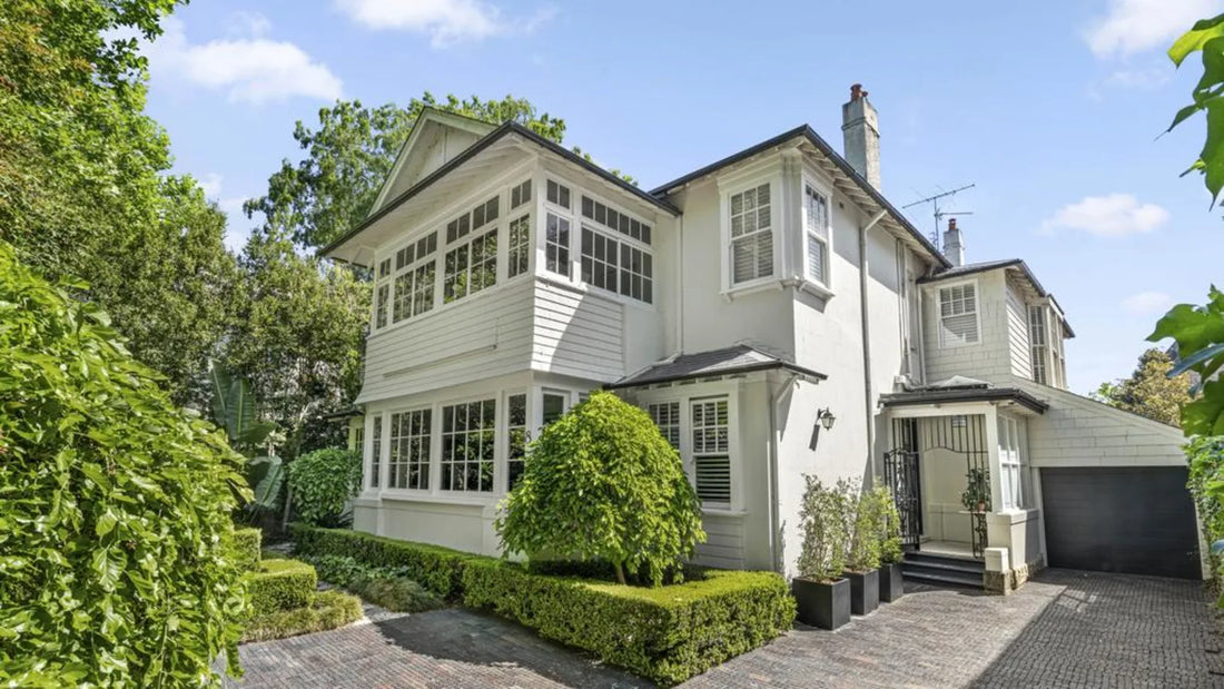 The Collection of Charles Curran AC Delivers Outstanding Results